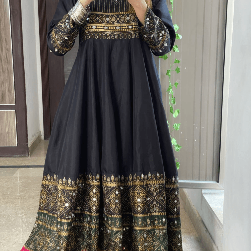 Gul-e-Rana Maxi 2pc : Black🖤 - Virsa