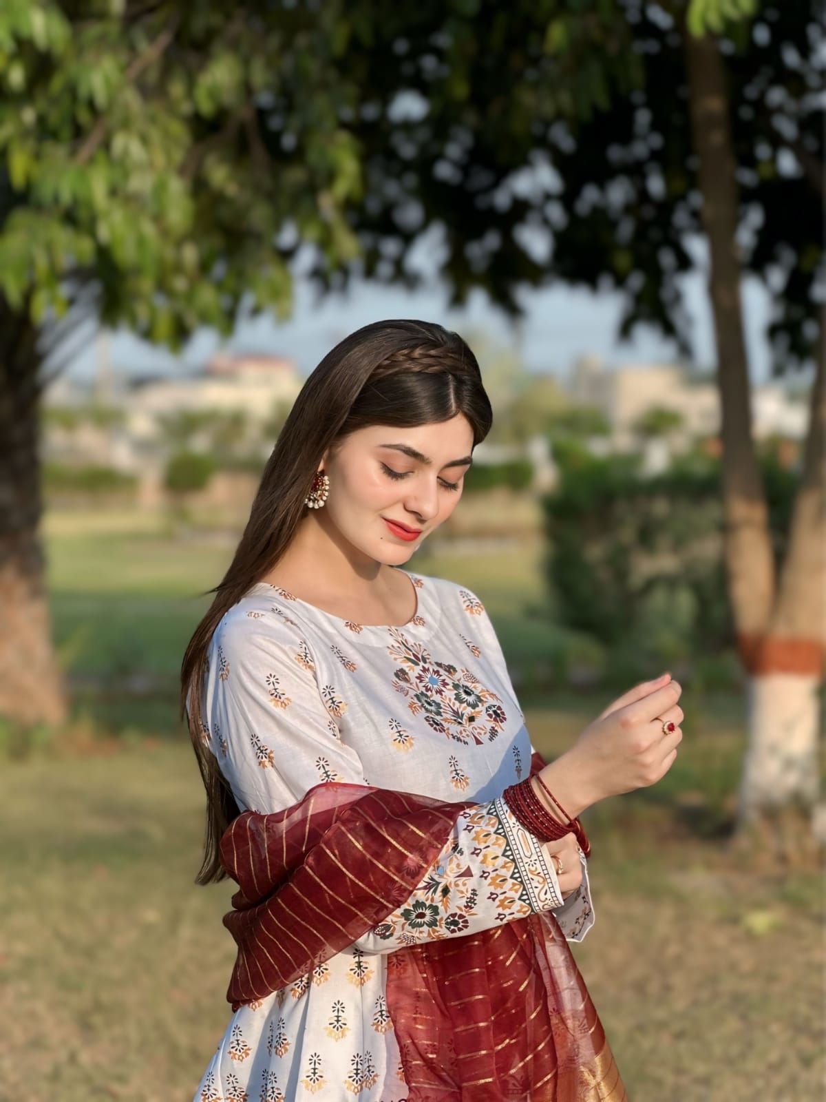 "MAAH PARA'"LAWN COLLECTION